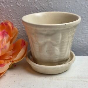 Vintage Shawnee Pottery Cream Basketweave Bow Ceramic Planter with Saucer Set